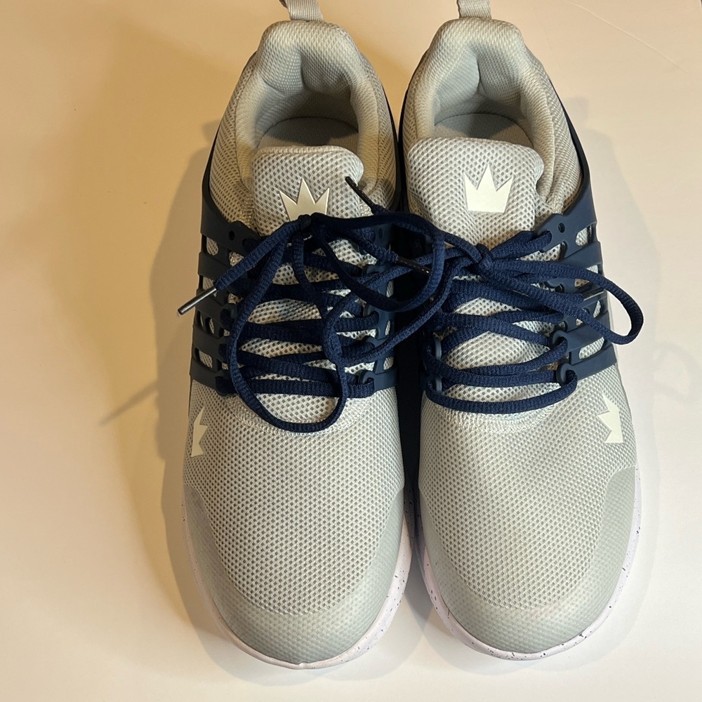 Brunswick Avalanche Gray and Navy Bowling Shoe